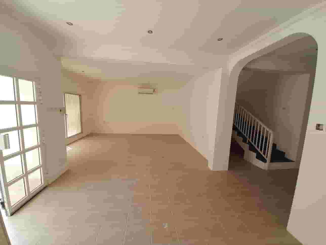 Villa for rent in Galali