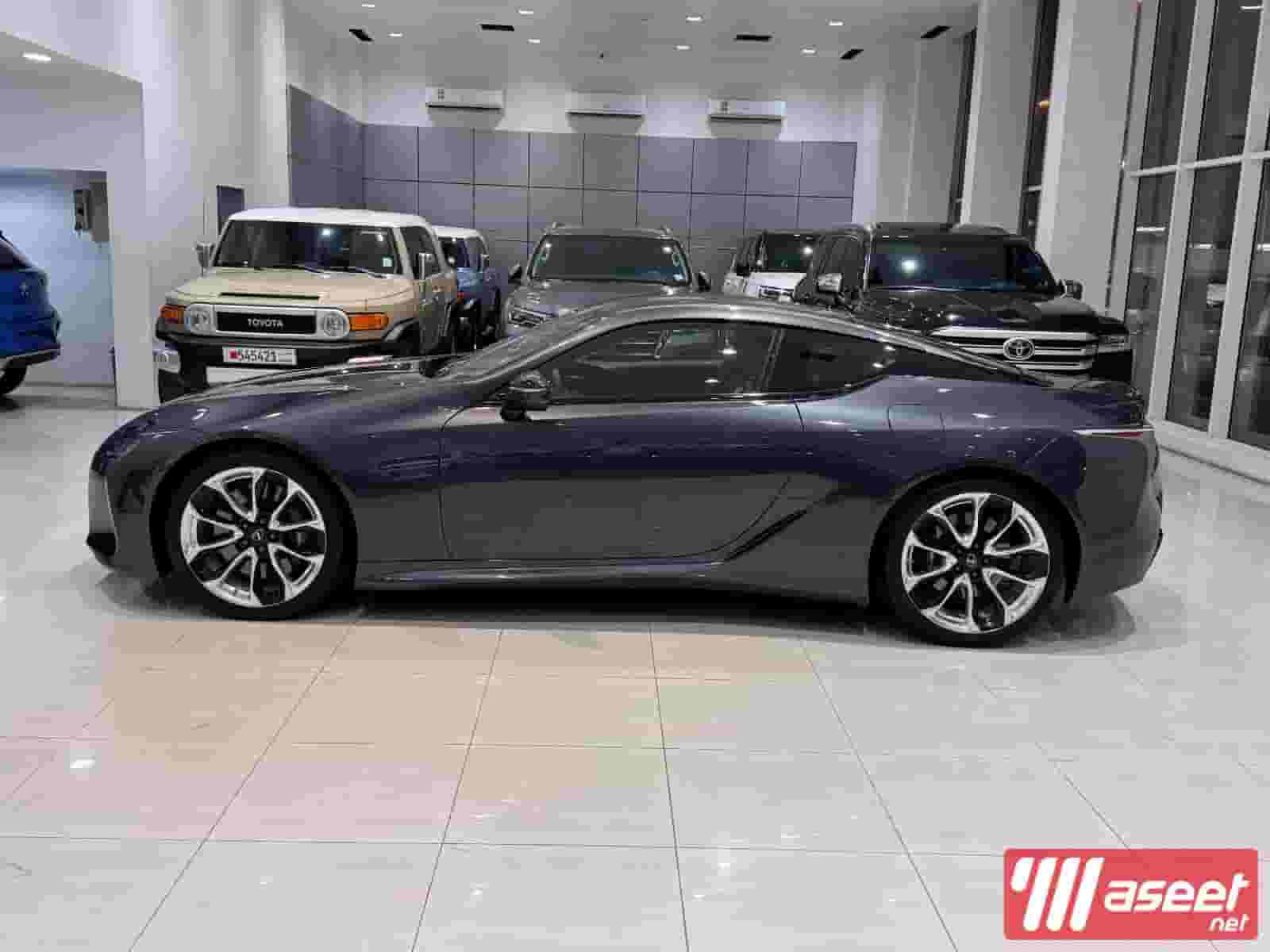 Lexus LC-500 Coupe 2017