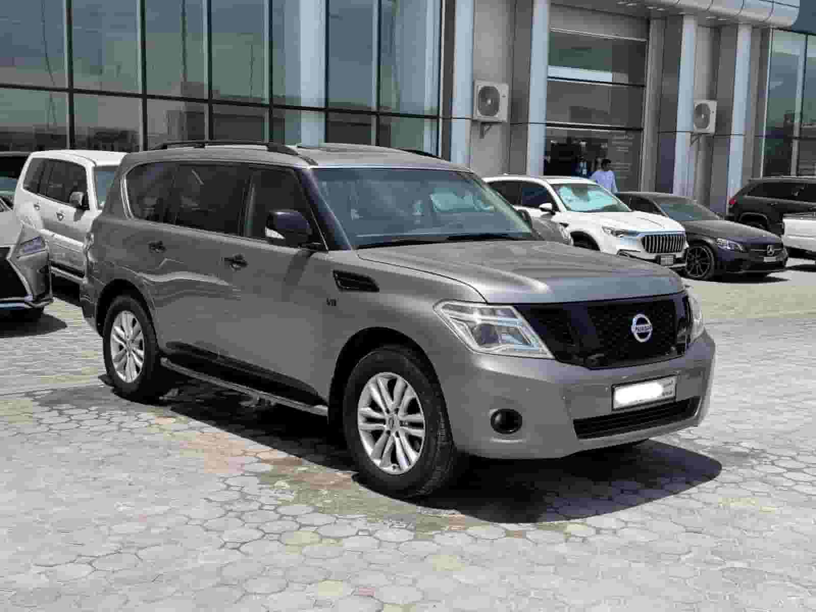 Nissan Patrol Platinum 2013
