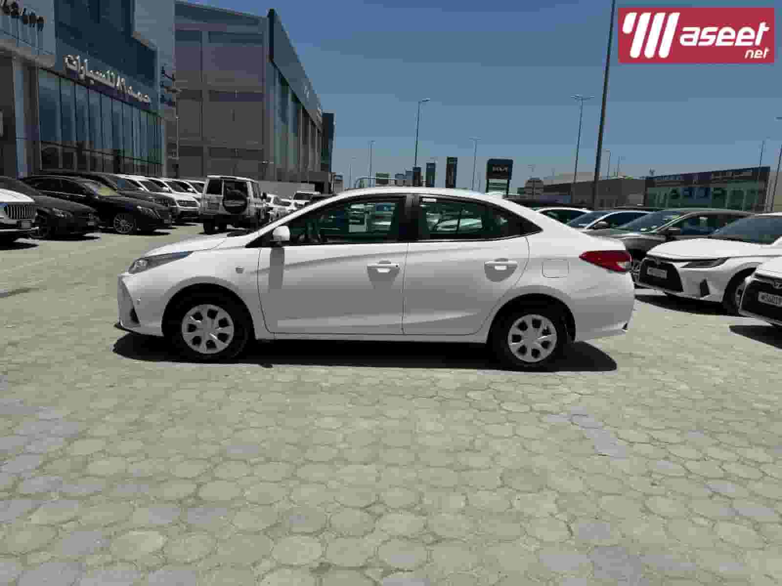 TOYOTA YARIS 2022
