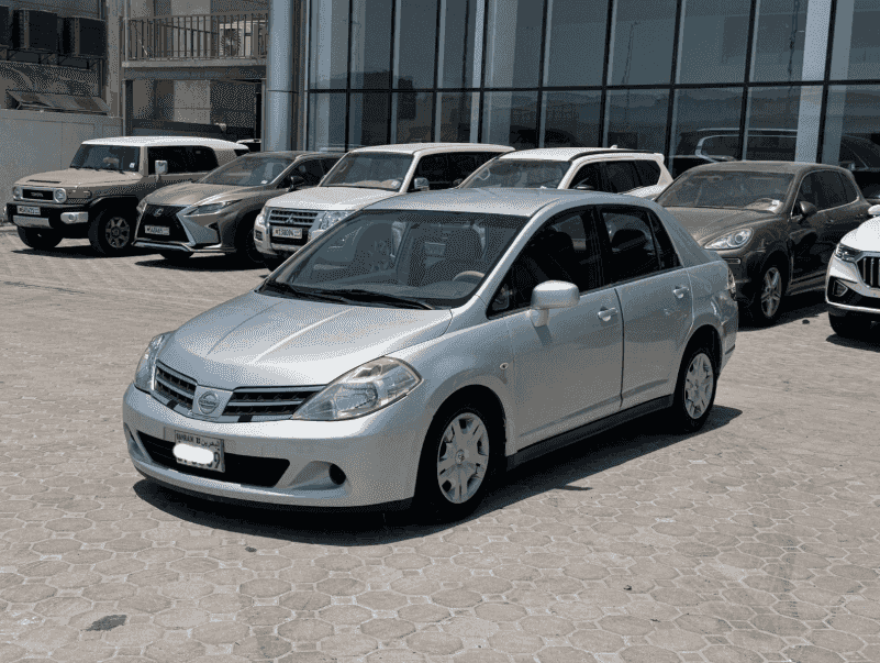 Nissan Tiida 2010