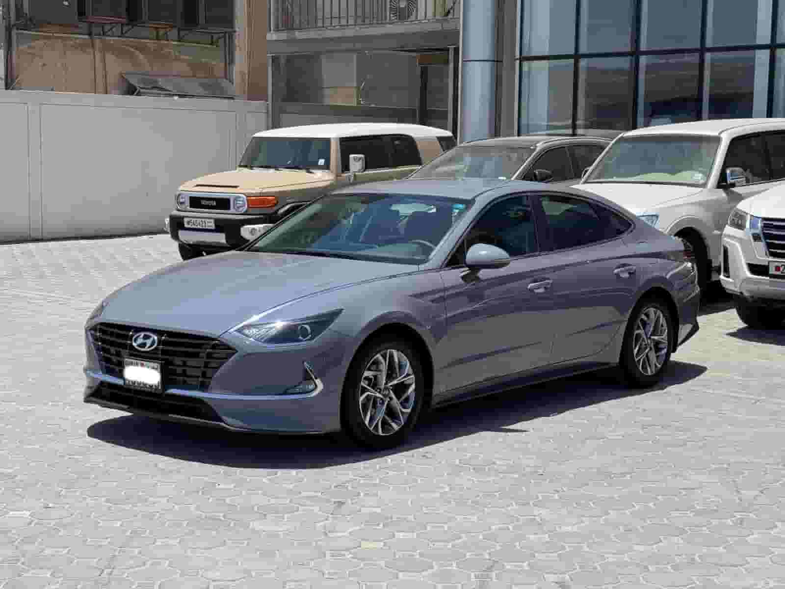هيونداي سوناتا 2023 (أزرق)