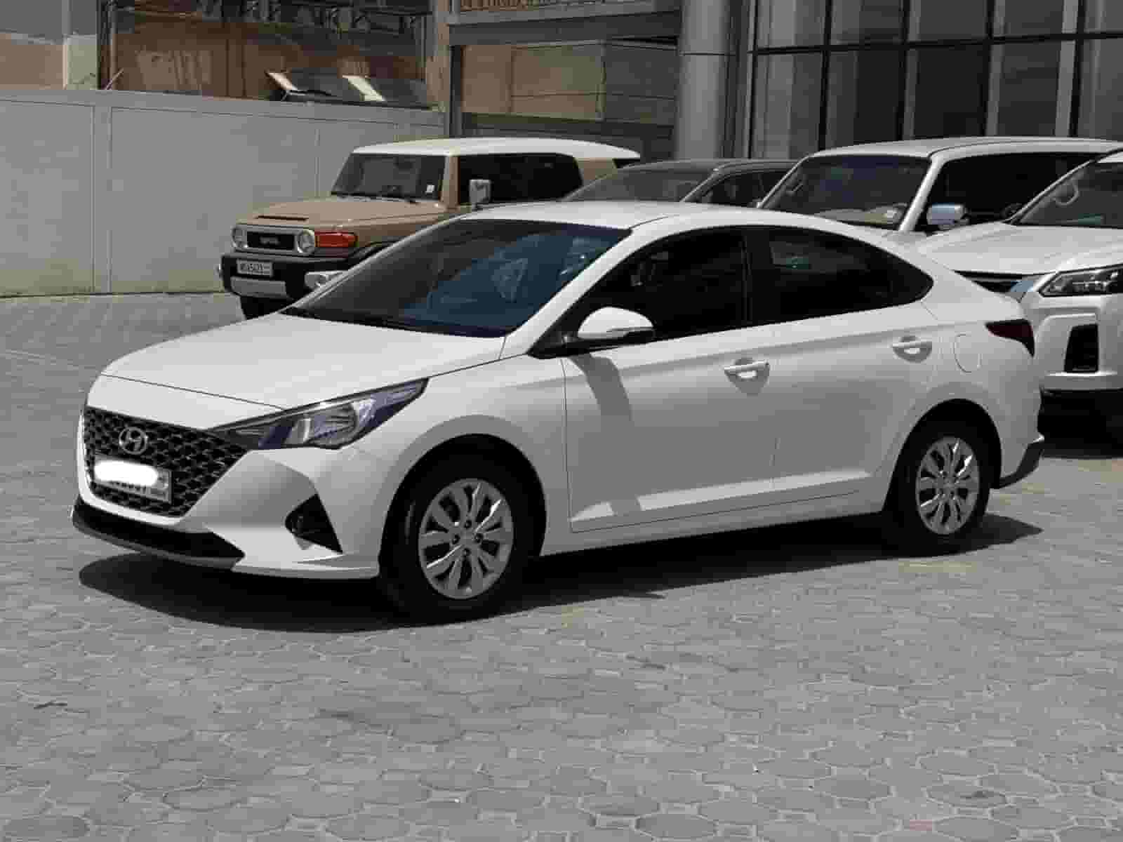 Hyundai Accent 2022 (White)