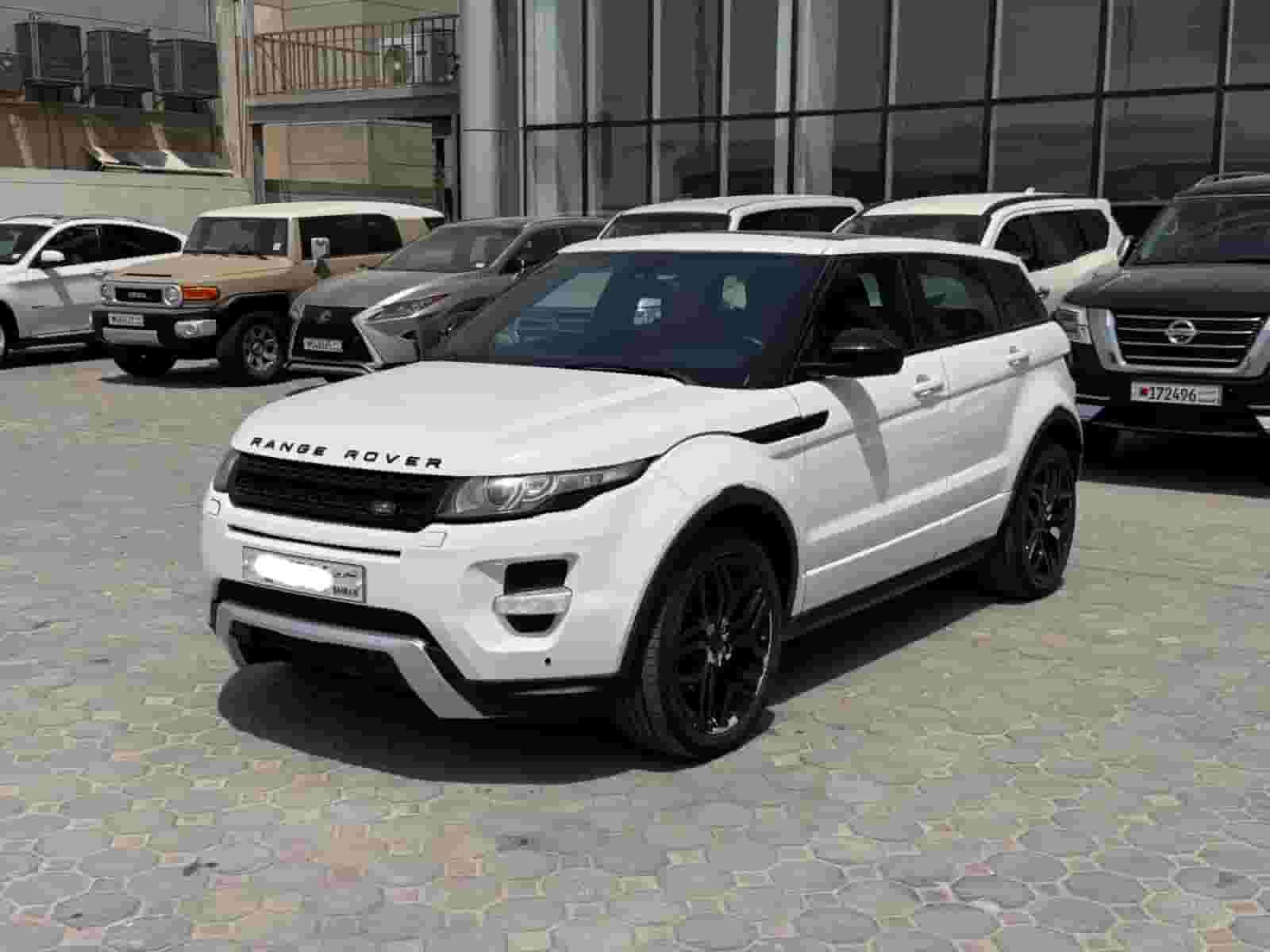 رينج روفر ايفوك 2015