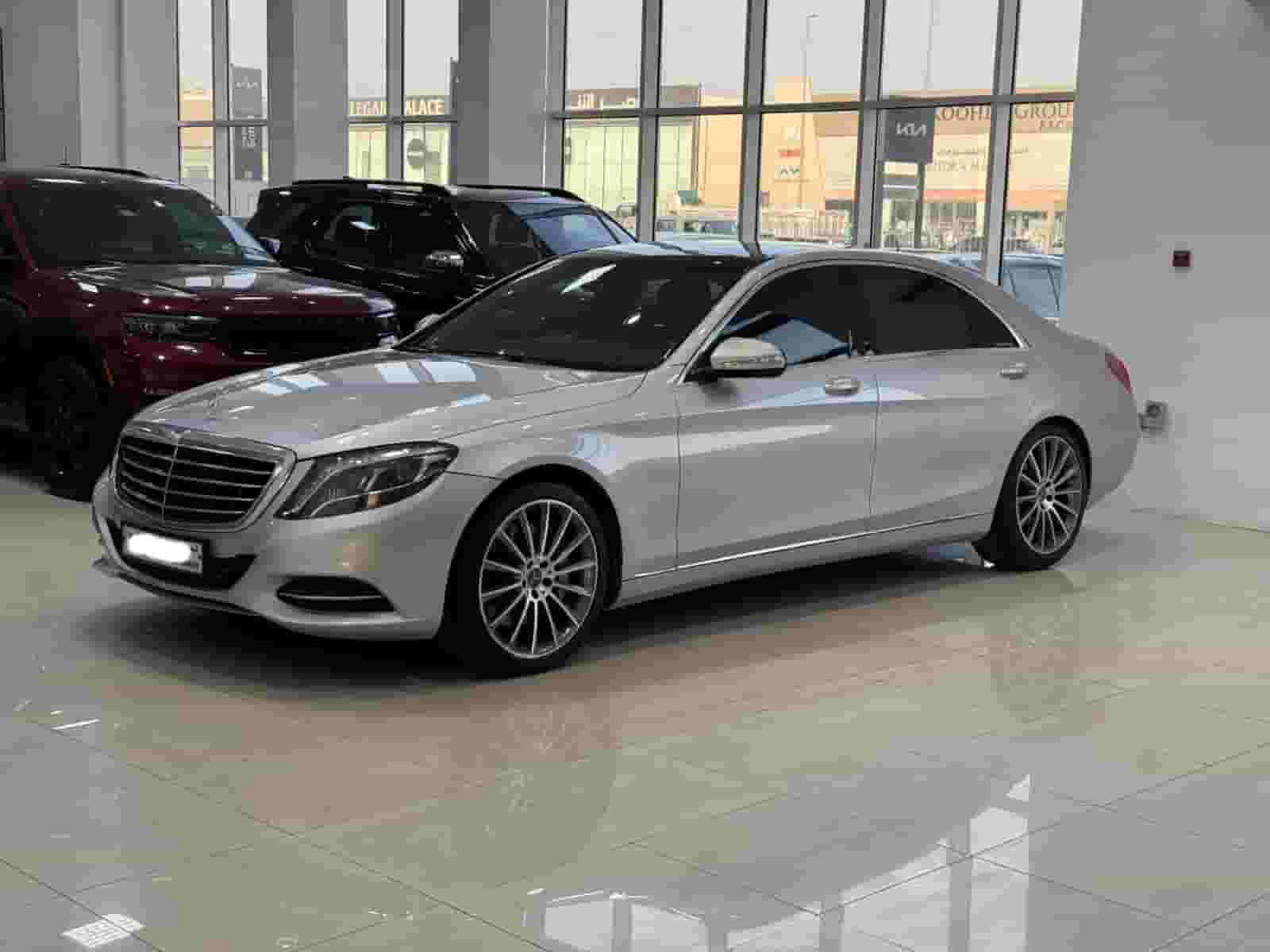 Mercedes Benz S-400 / 2015 (Silver)