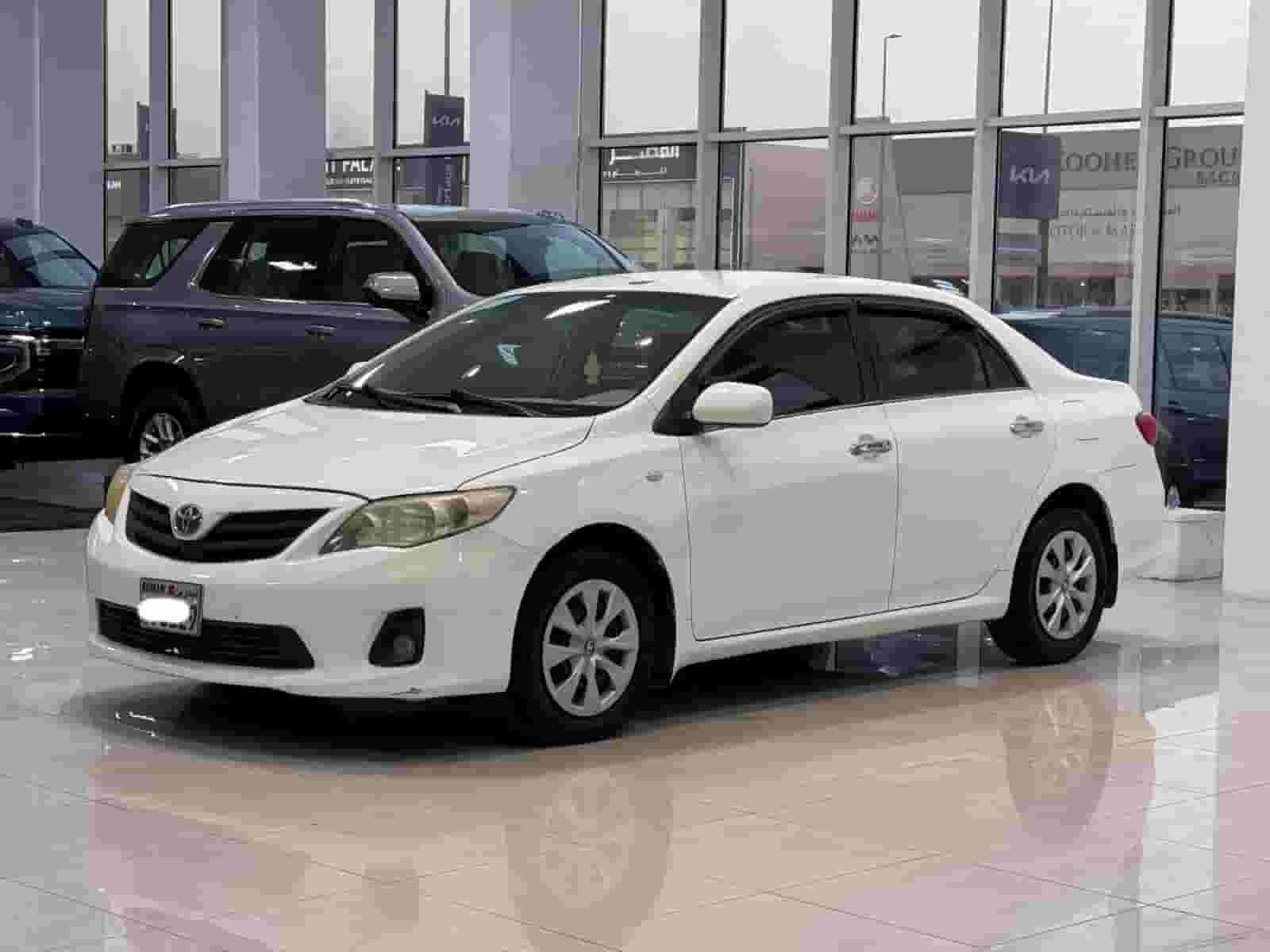 Toyota Corolla XLI 2012 (White)