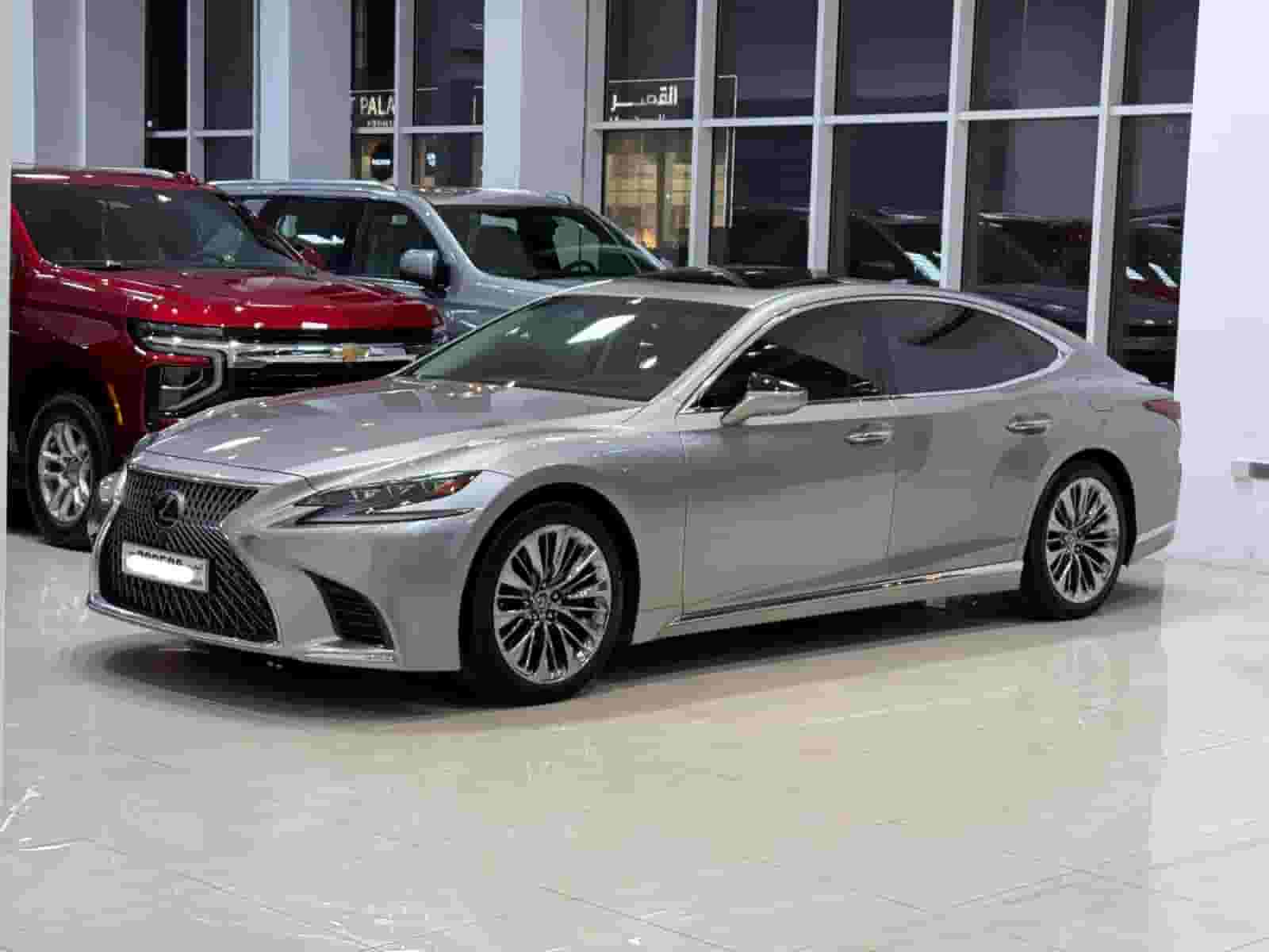 Lexus LS-500 Turbo 2019 