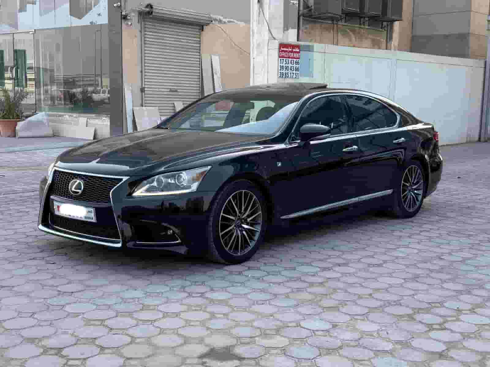Lexus LS-460F 2013 (Black)