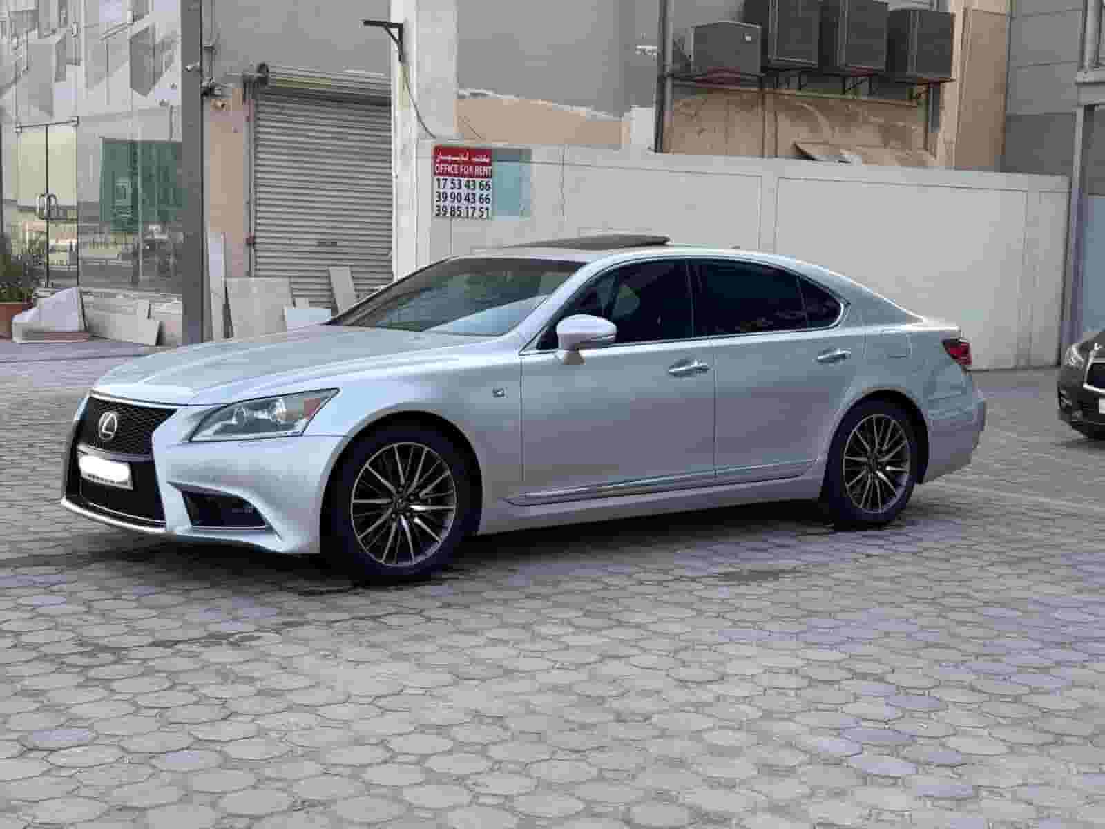 Lexus LS 460 2015