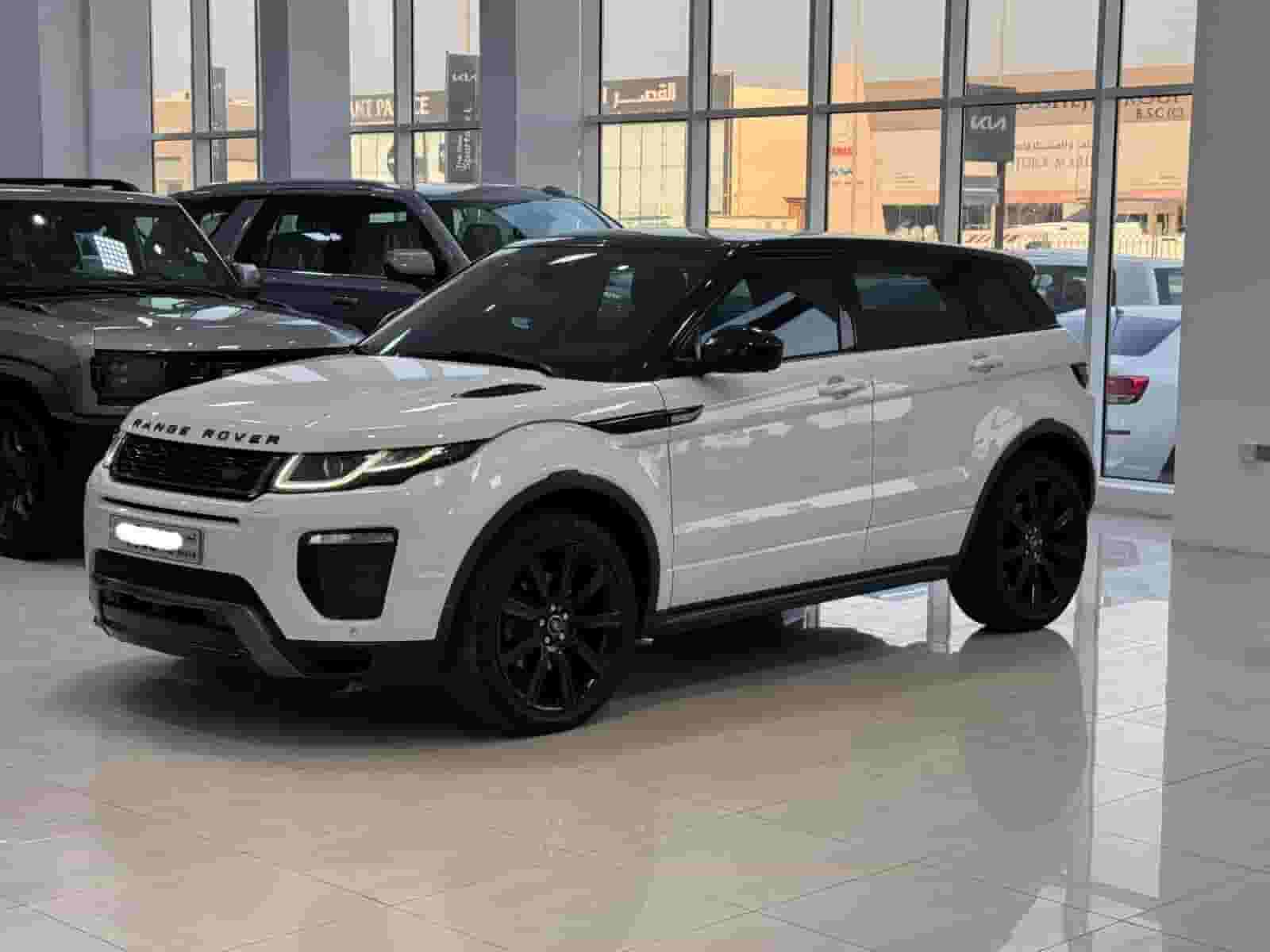 2016 Range Rover Evo (White)