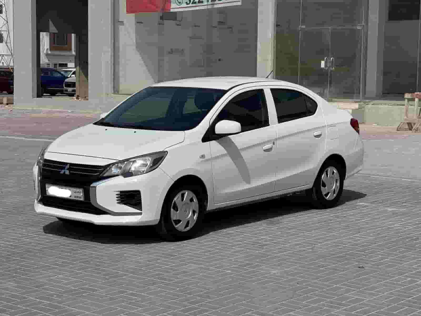 Mitsubishi Attrage 2022 (White)