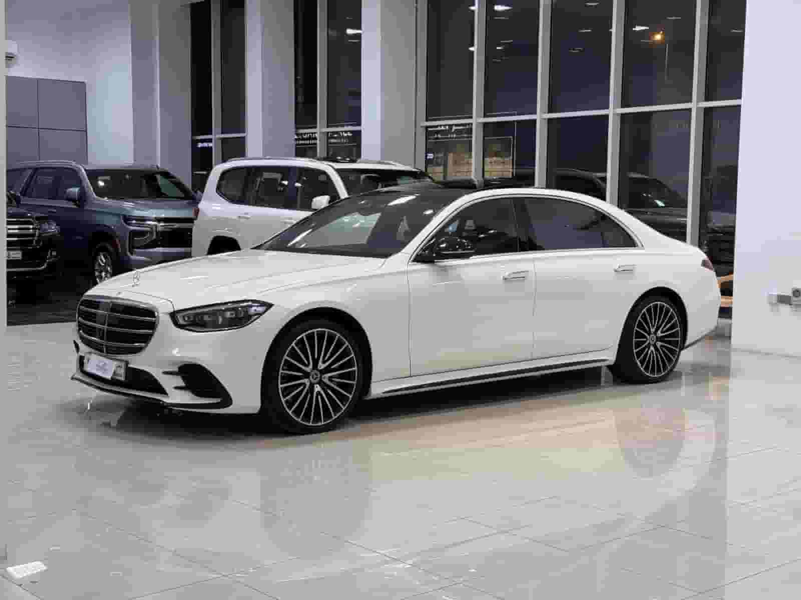 Mercedes Benz S-500 2022  