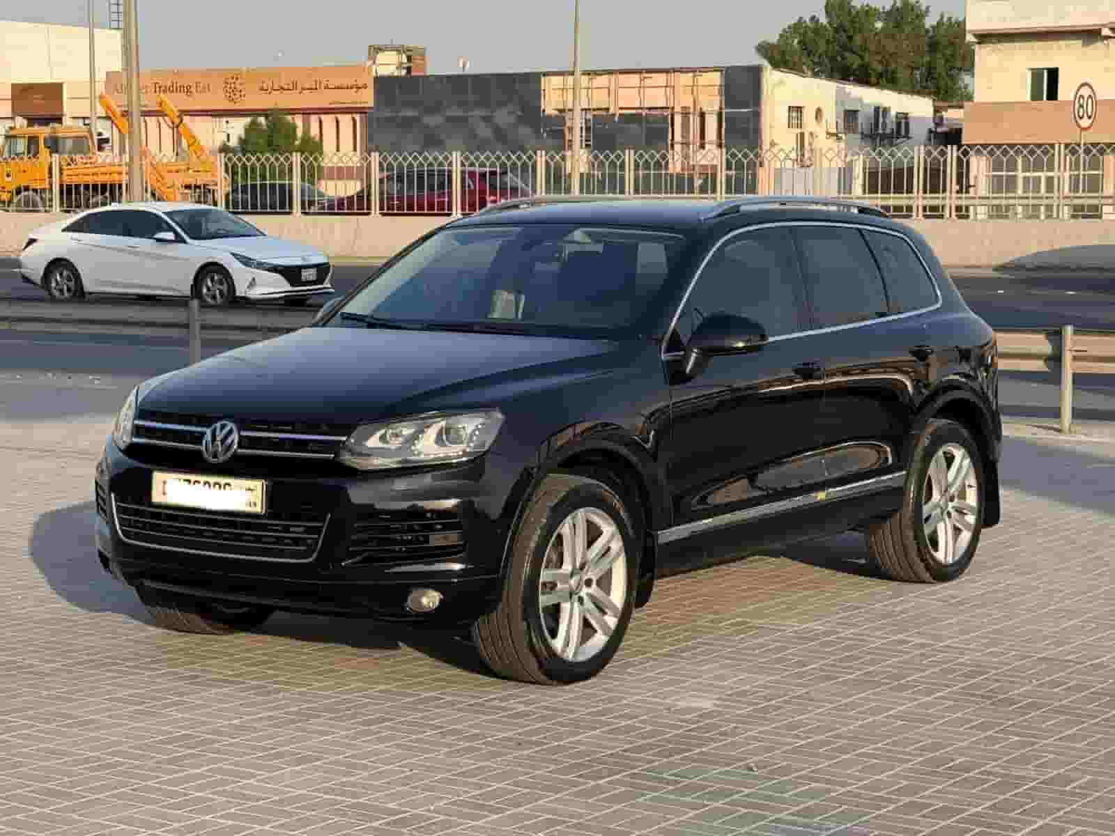فولكس واجن طوارق 2012