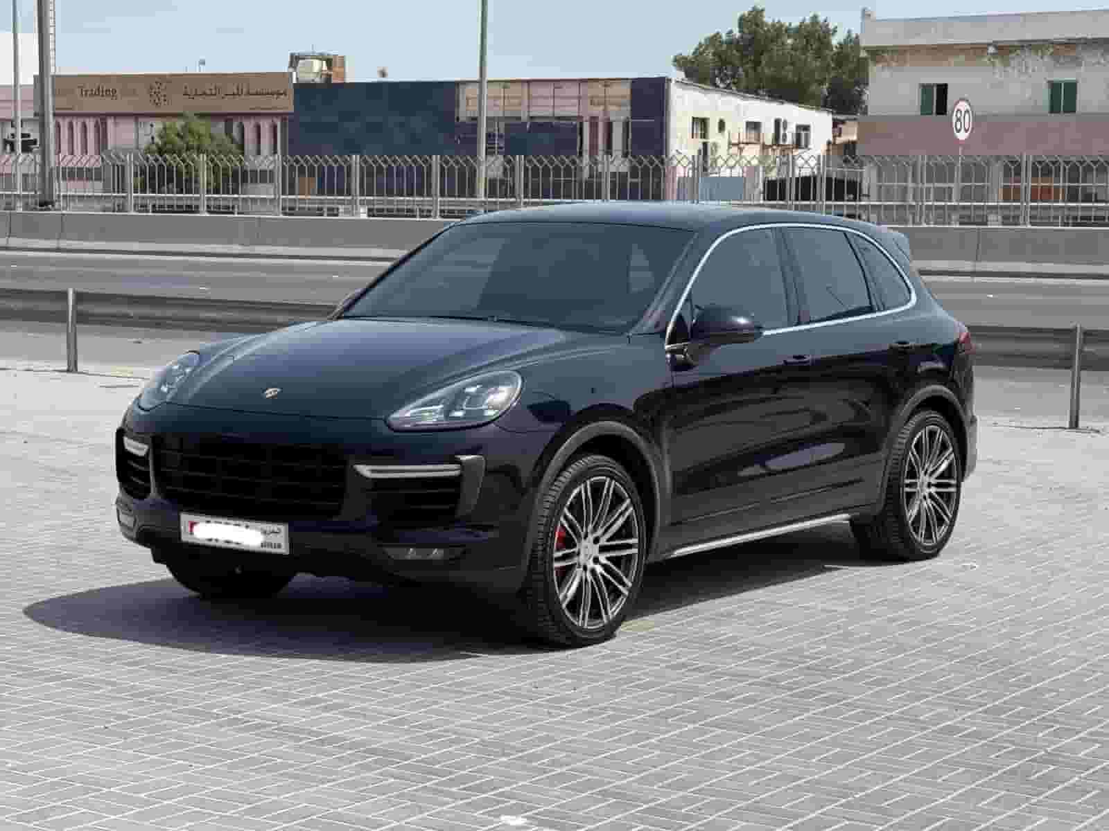 Porsche Cayenne Turbo 2015