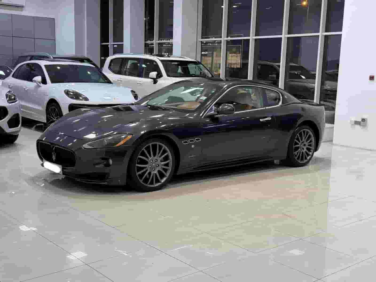 Maserati GranTurismo 2012 (black)