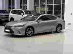 Lexus ES-350 2020 