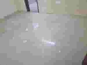 One bedroom apartment with electricity for rent next to Zinj exchange