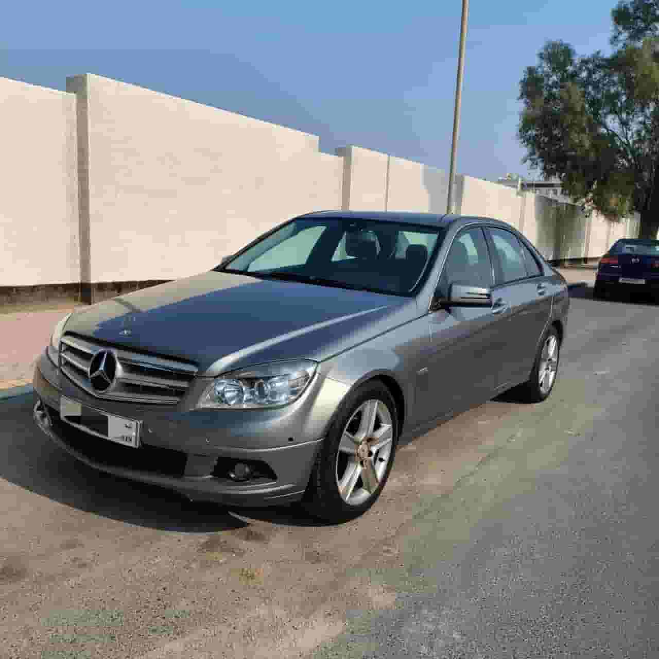 For sale Mercedes C200 model 2011