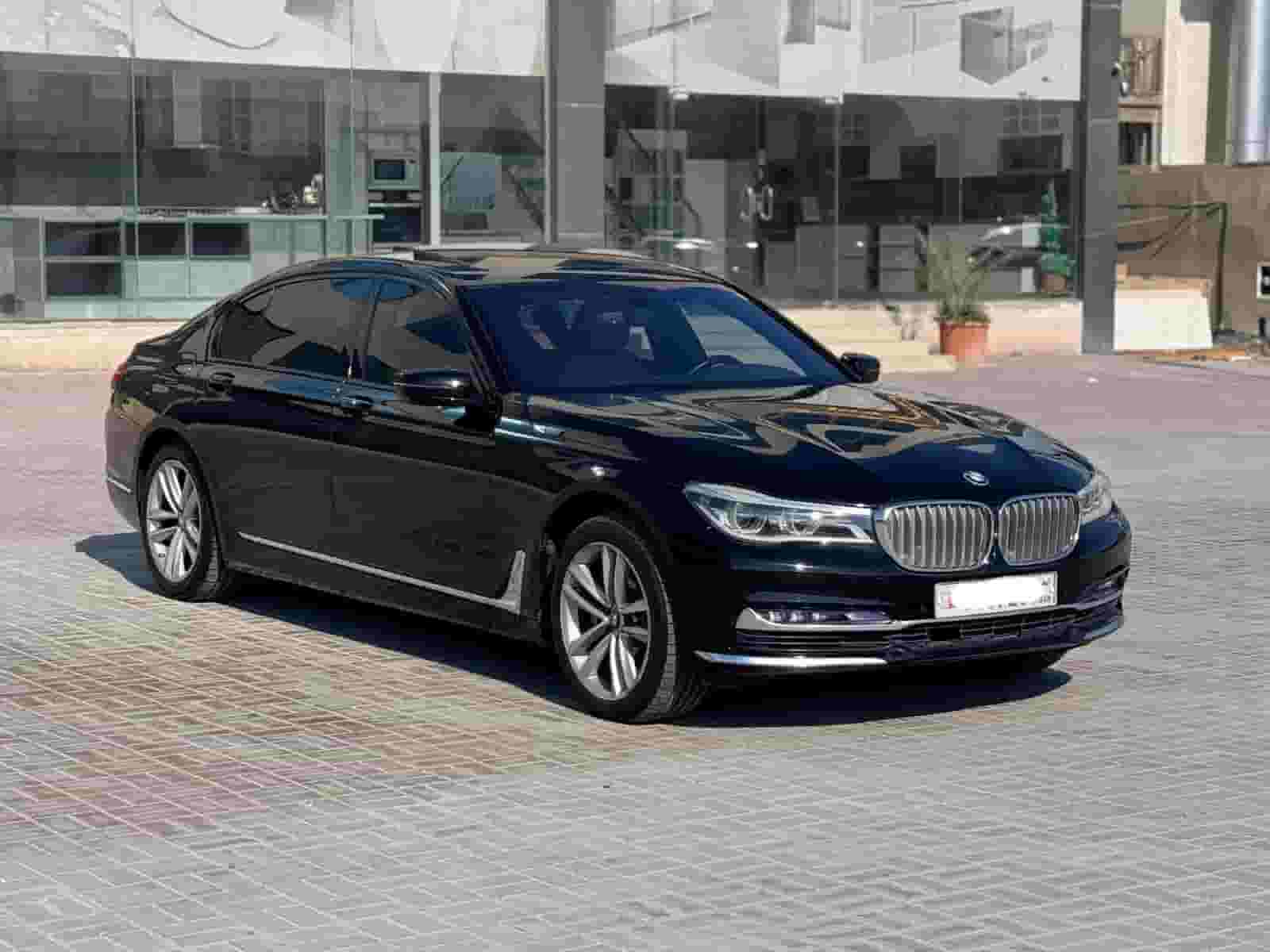 بي إم دبليو 740Li 2016