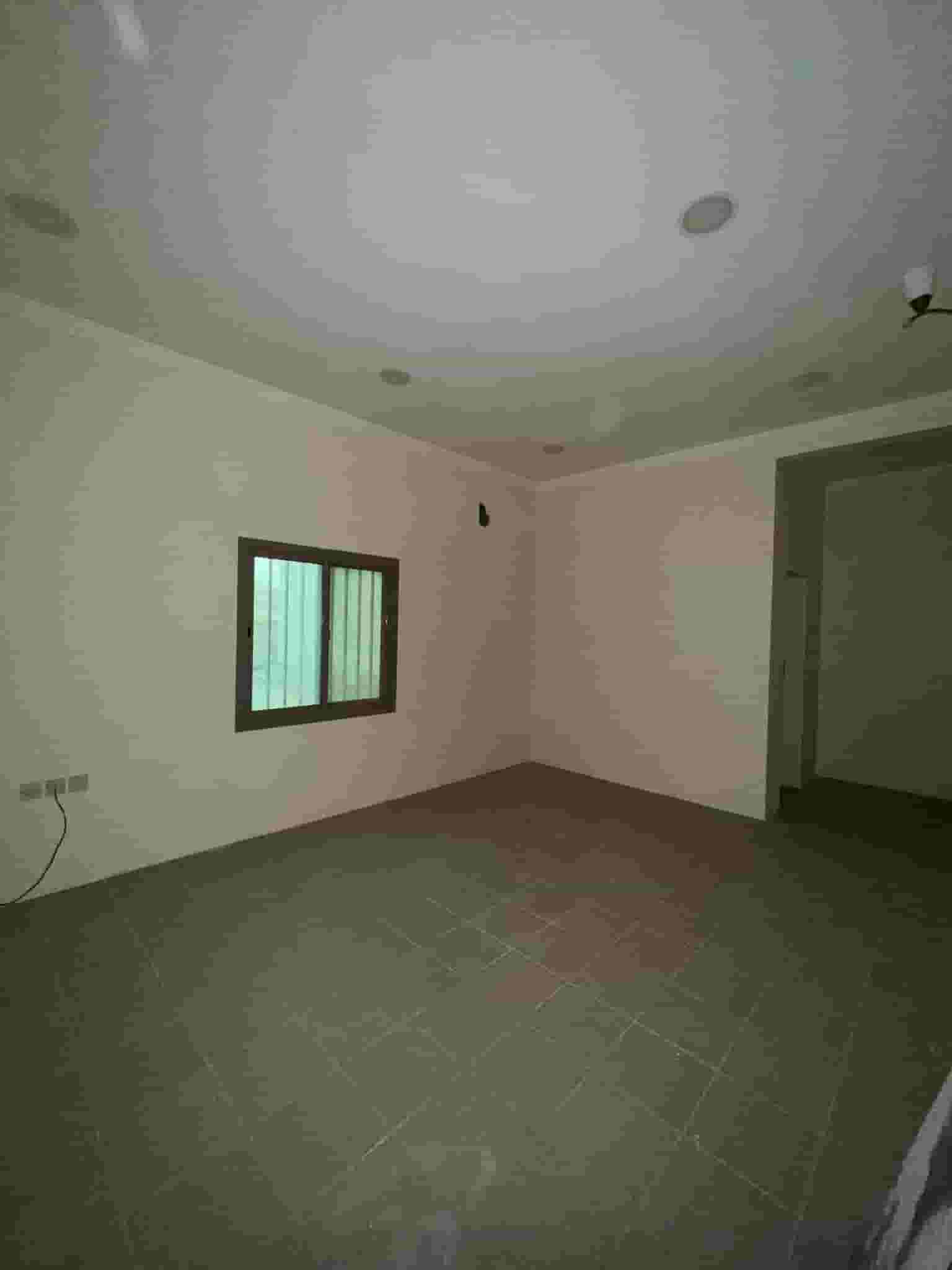 For rent a spacious apartment in Jid Ali