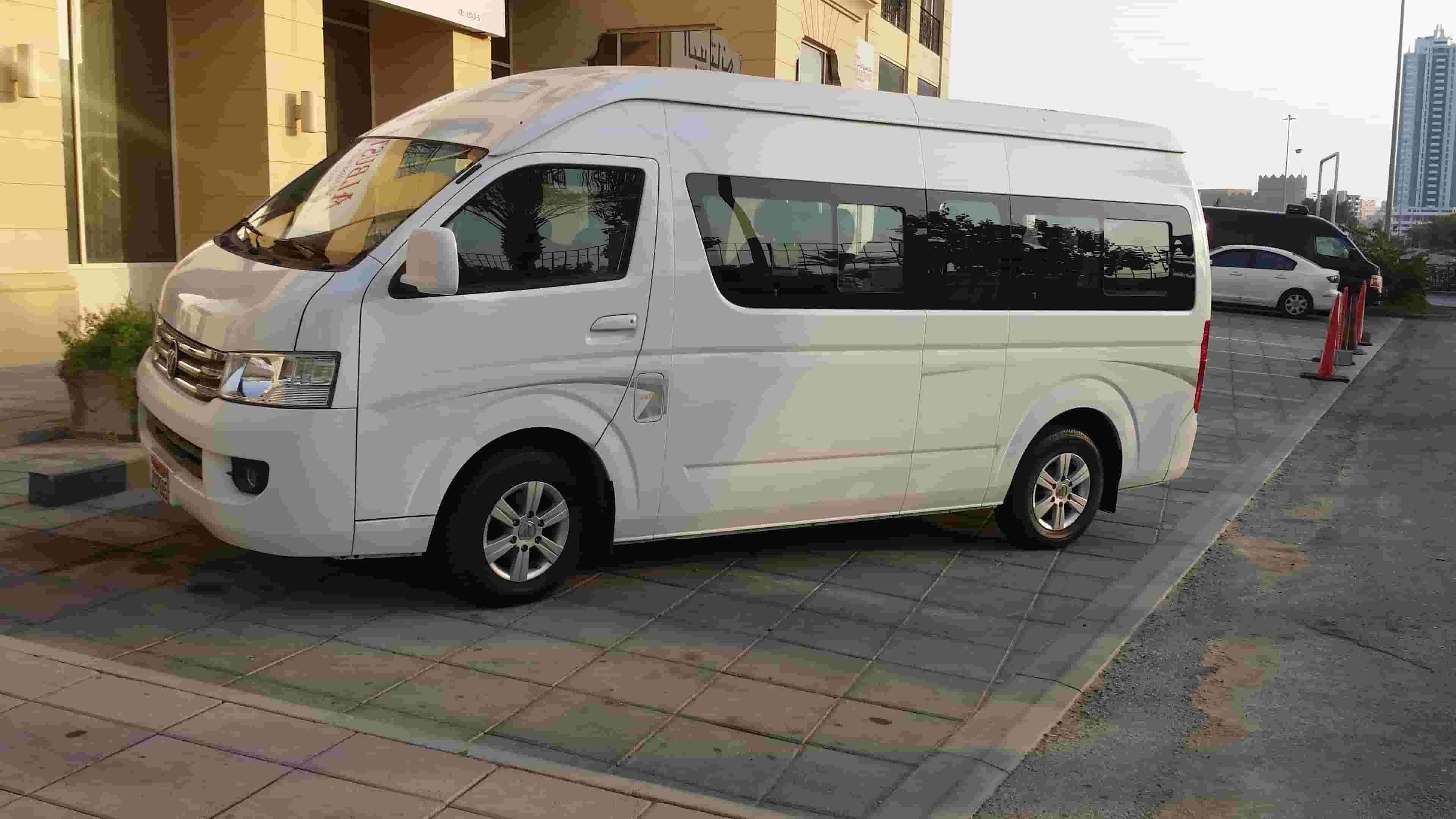 Foton high-roof bus model 2020