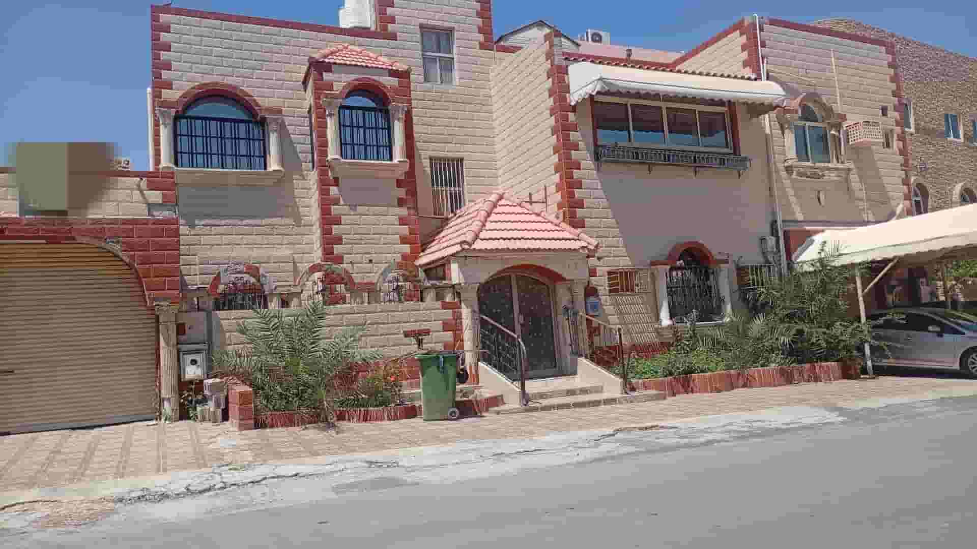 فيلا للبيع بمنطقة الشرقي