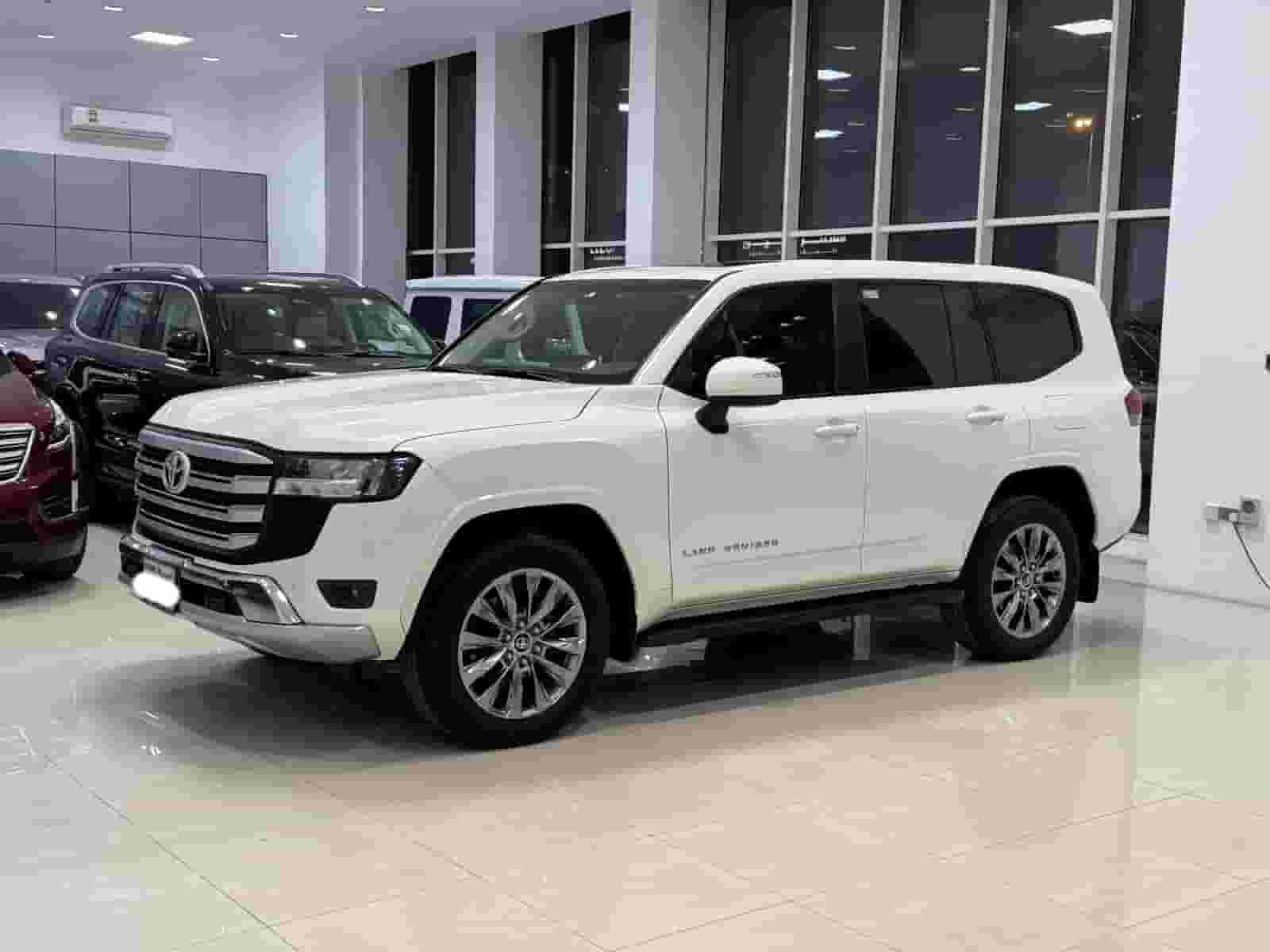 Toyota Land Cruiser GXR 2023 