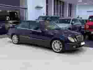 Mercedes Benz E-280 / 2009 (Blue)