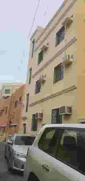 For sale a building in East Riffa