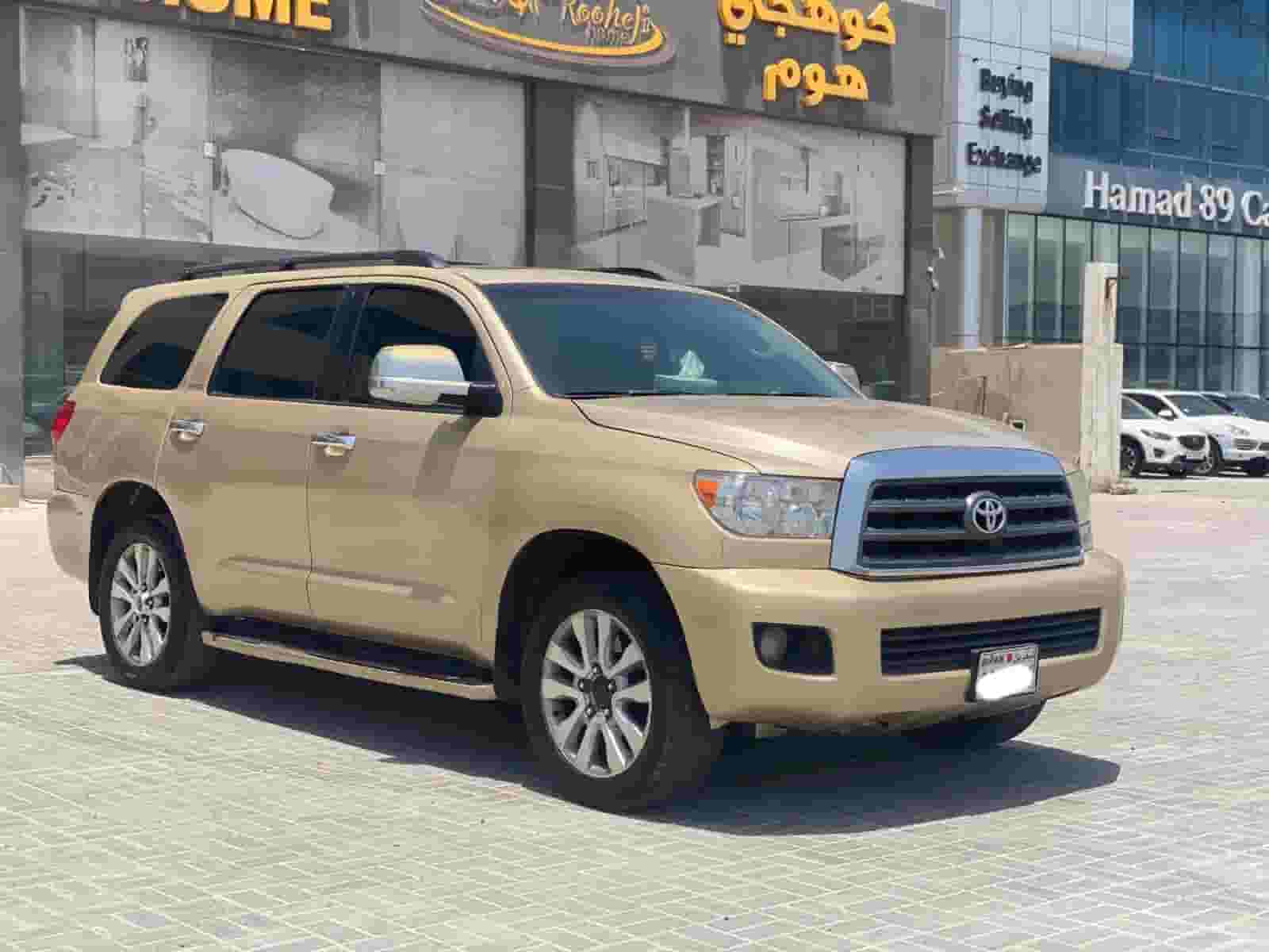 Toyota Sequoia 2010