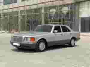 Mercedes Benz 300 SE / 1990 (Silver)