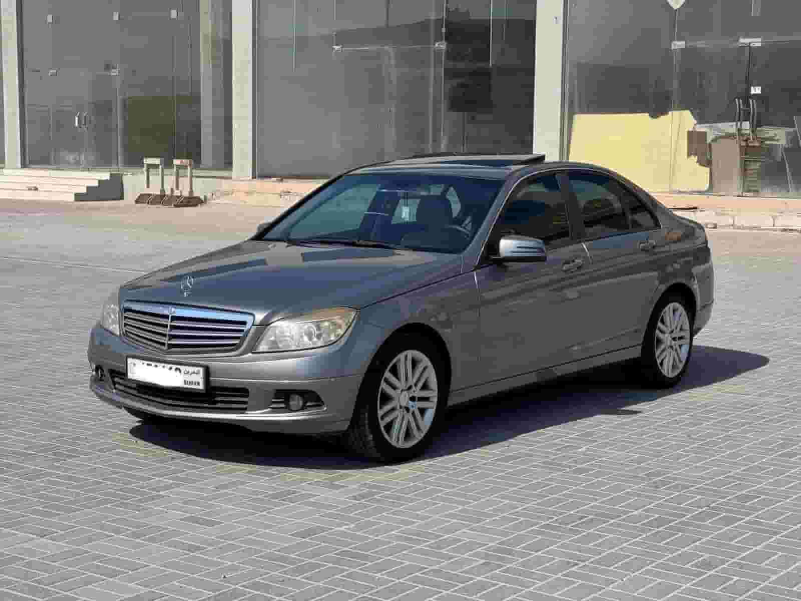 مرسيدس بنز C-200/ 2009 (فضي)