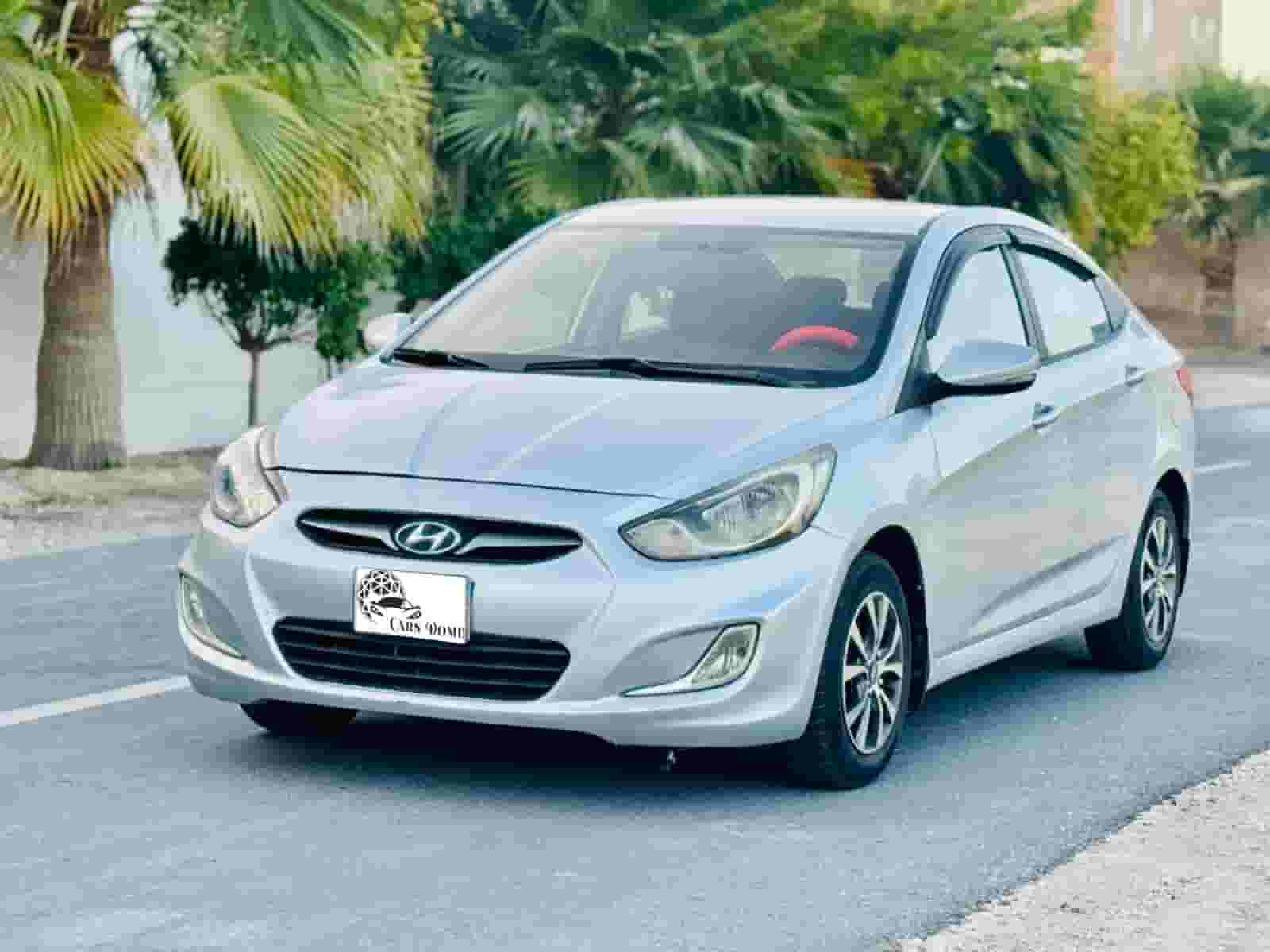 Hyundai Accent 2013