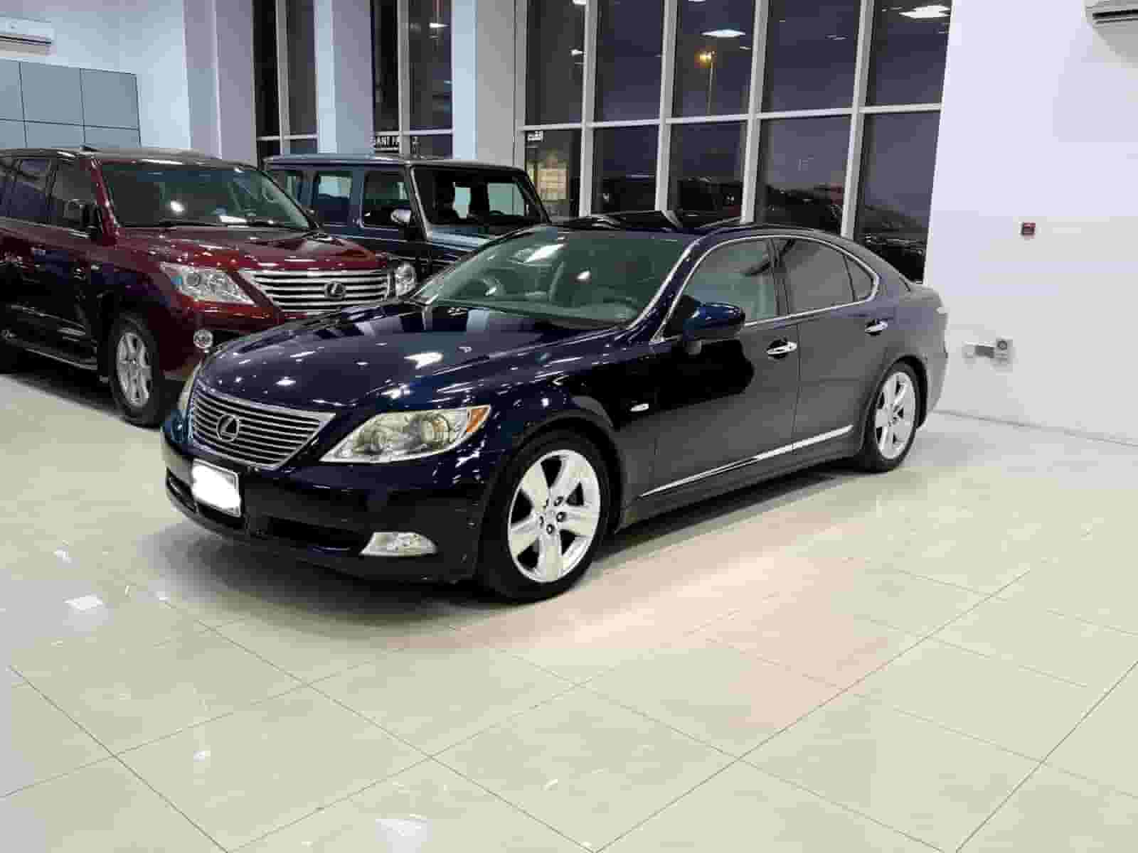 لكزس LS 460 2007