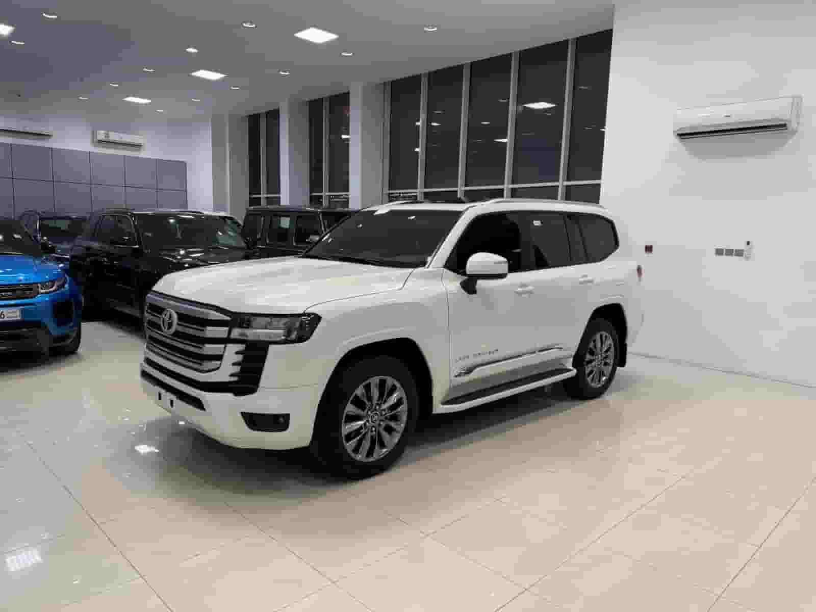 TOYOTA LAND CRUISER GX-R 2026 