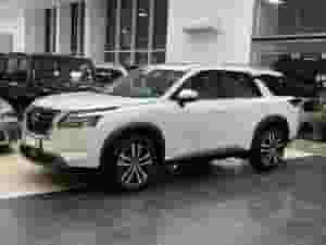 نيسان باثفايندر SV 2025