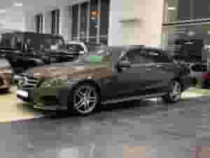Mercedes Benz E-300 2016 