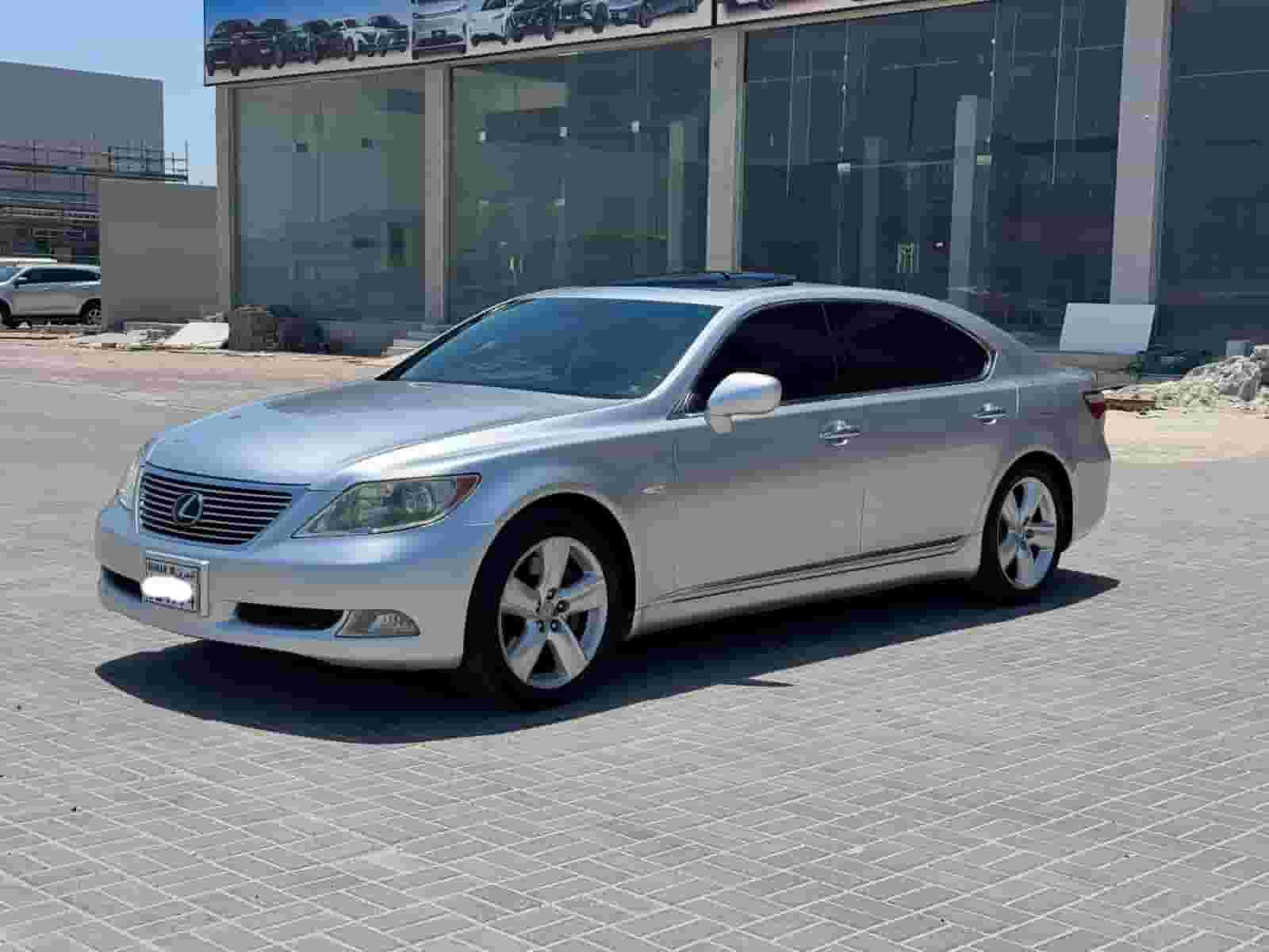 Lexus LS-460L 2007
