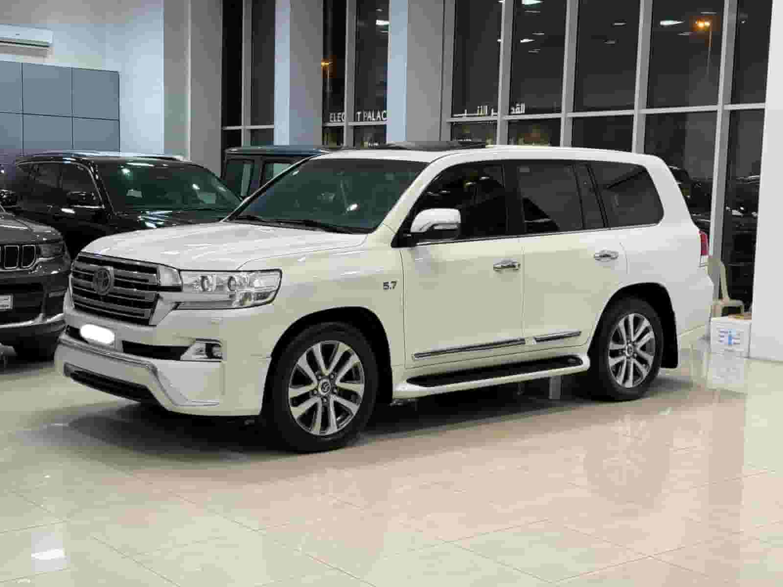 تويوتا لاند كروزر VX-S 2016