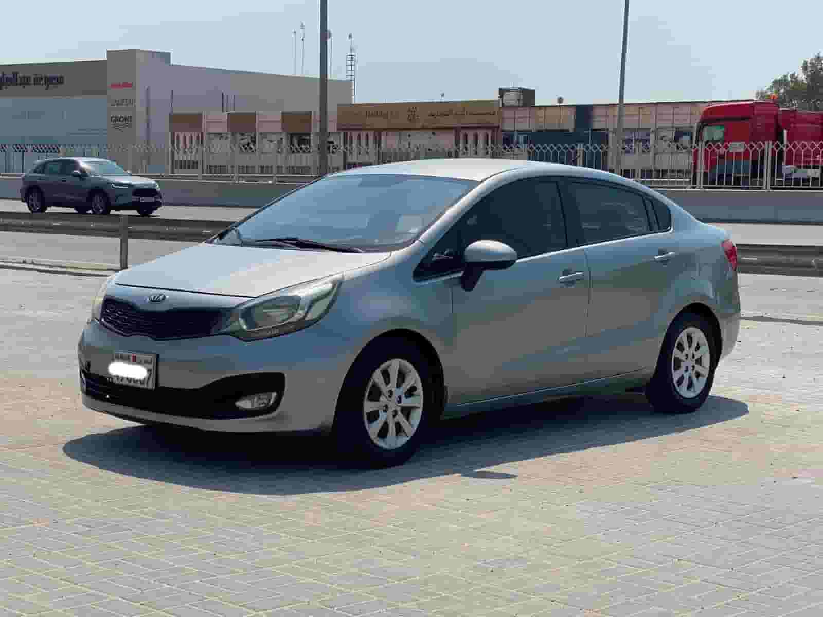 Kia Rio 2014 (Silver)
