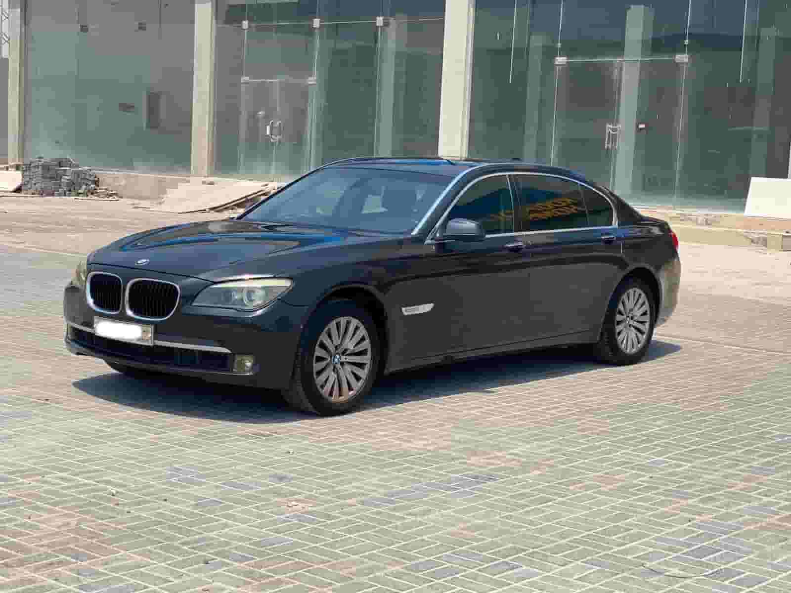 BMW 740Li 2011 