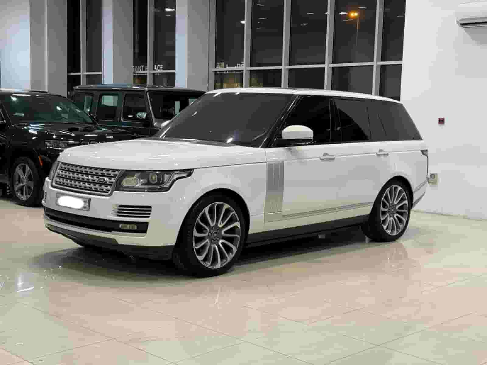 Range Rover Vogue SE 2016 (White)