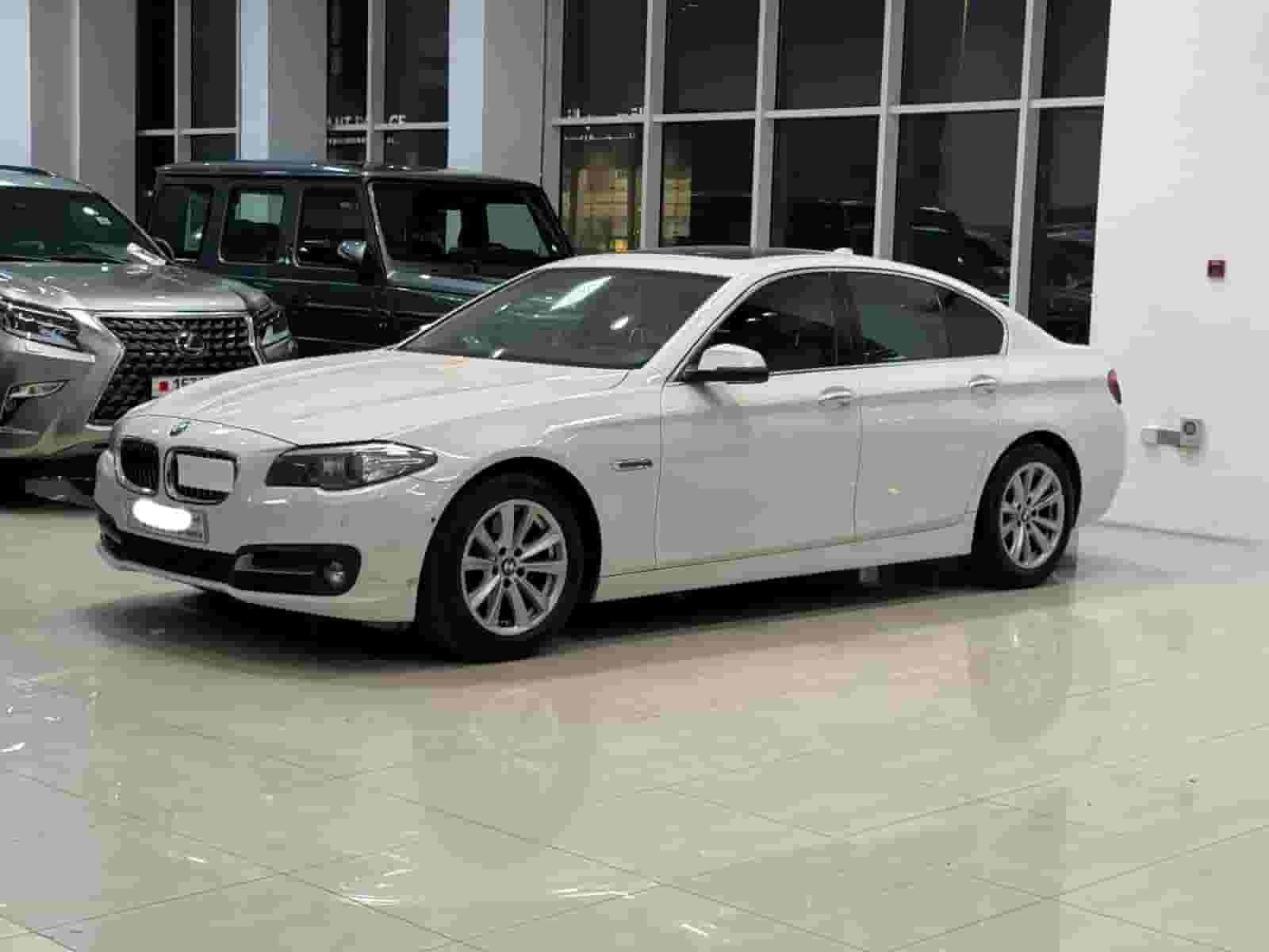 بي إم دبليو 520i 2016 