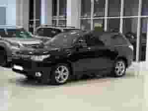 MITSUBISHI OUTLANDER 2014  