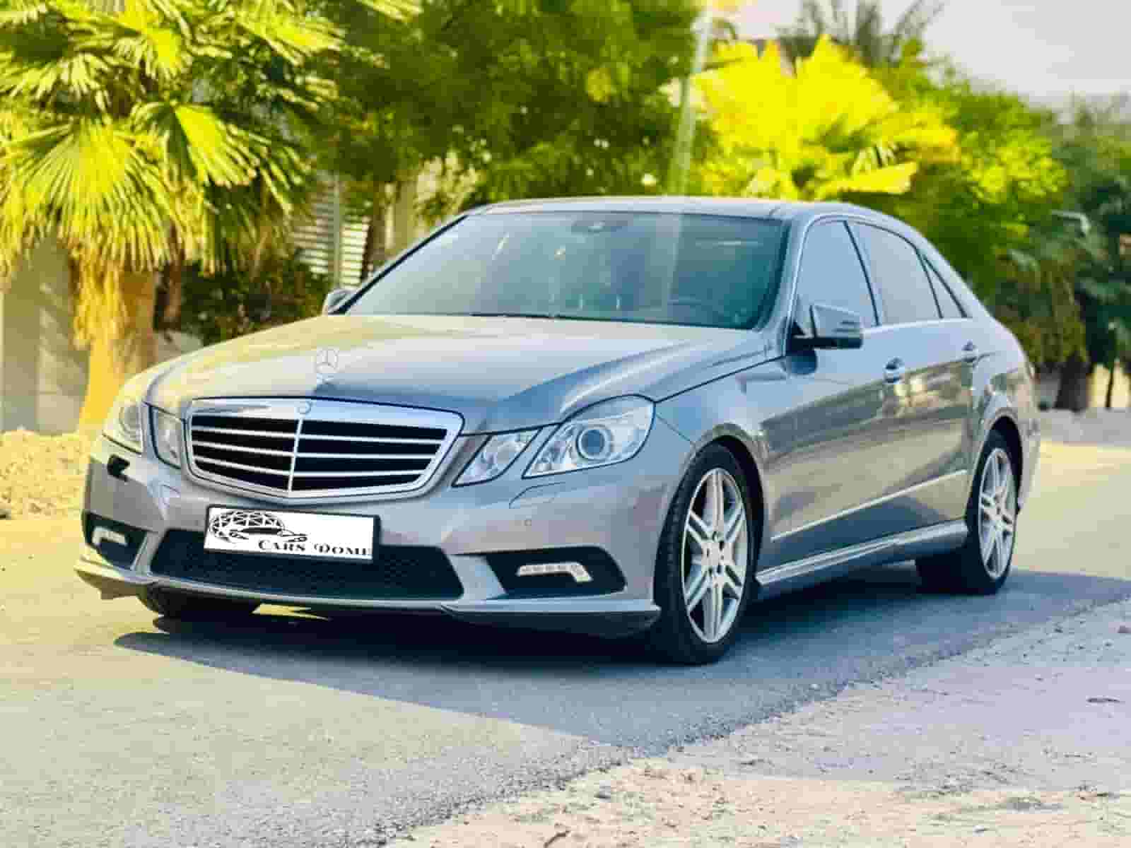 Mercedes E300 2011 Full