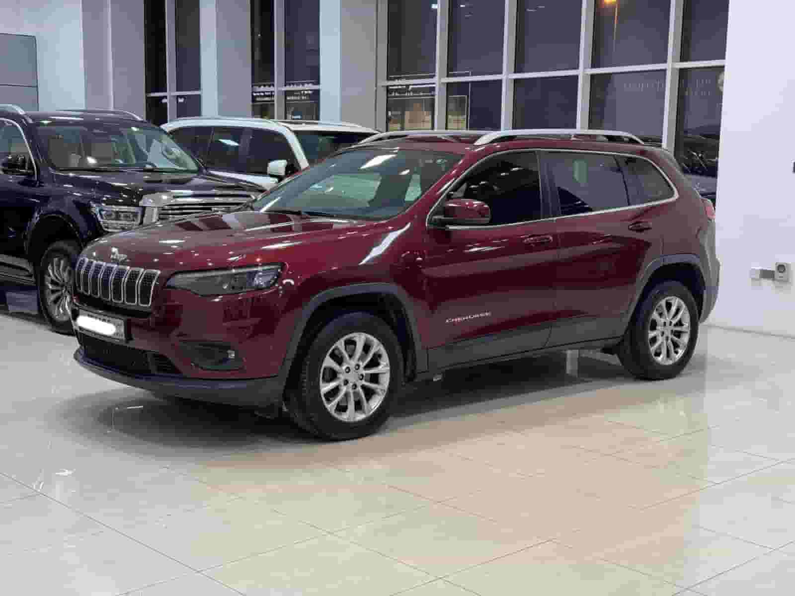 Jeep Cherokee Longitude 2019 (Maroon)