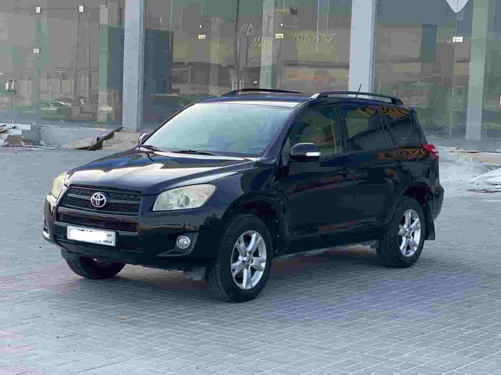 Toyota Rav-4 / 2012 (Black)
