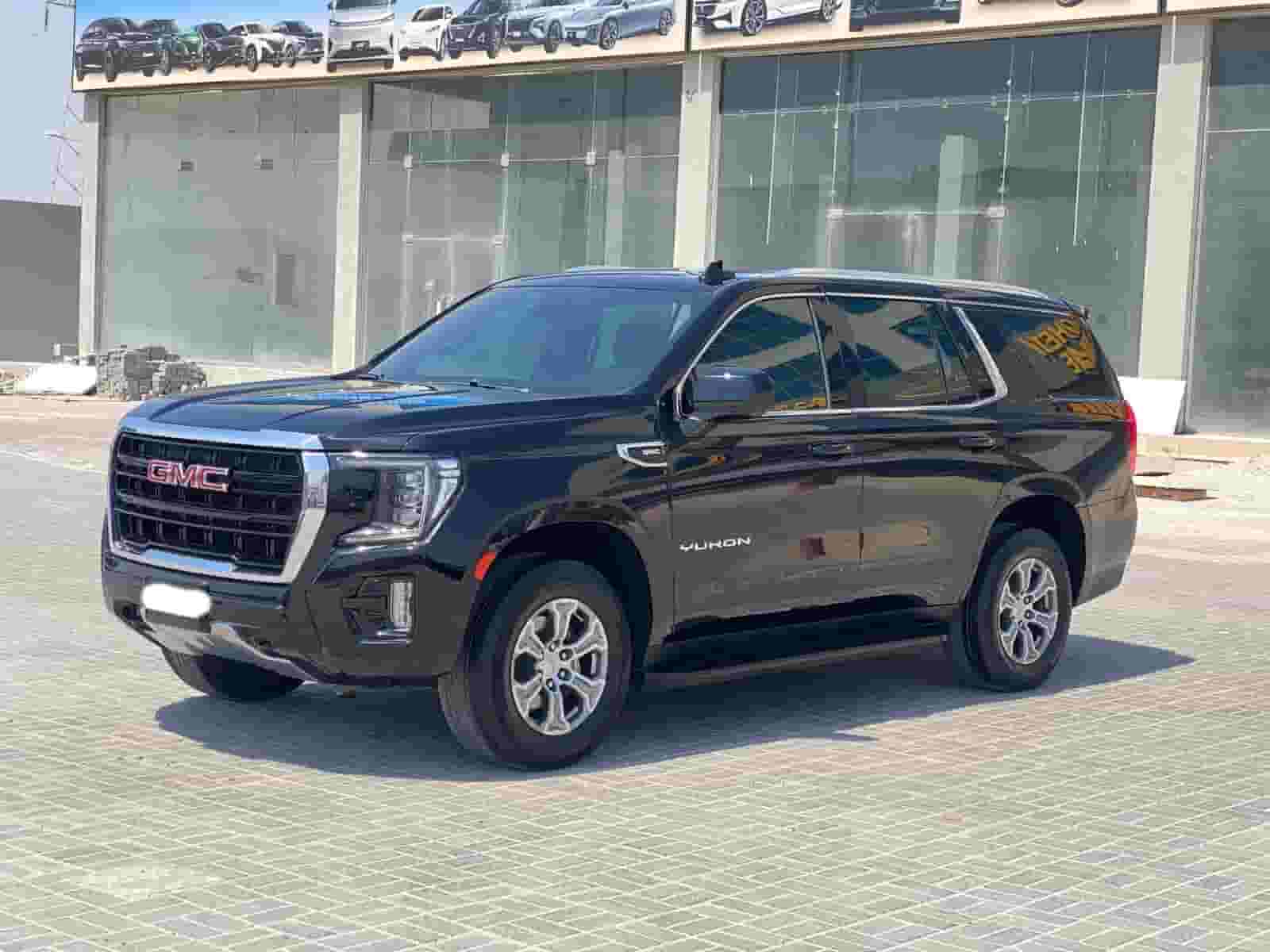 GMC Yukon SLE 2023 (Black)