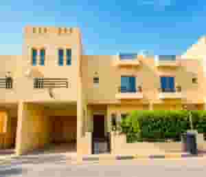 A beautiful 4 bedroom villa for rent in Saar Maqaba 