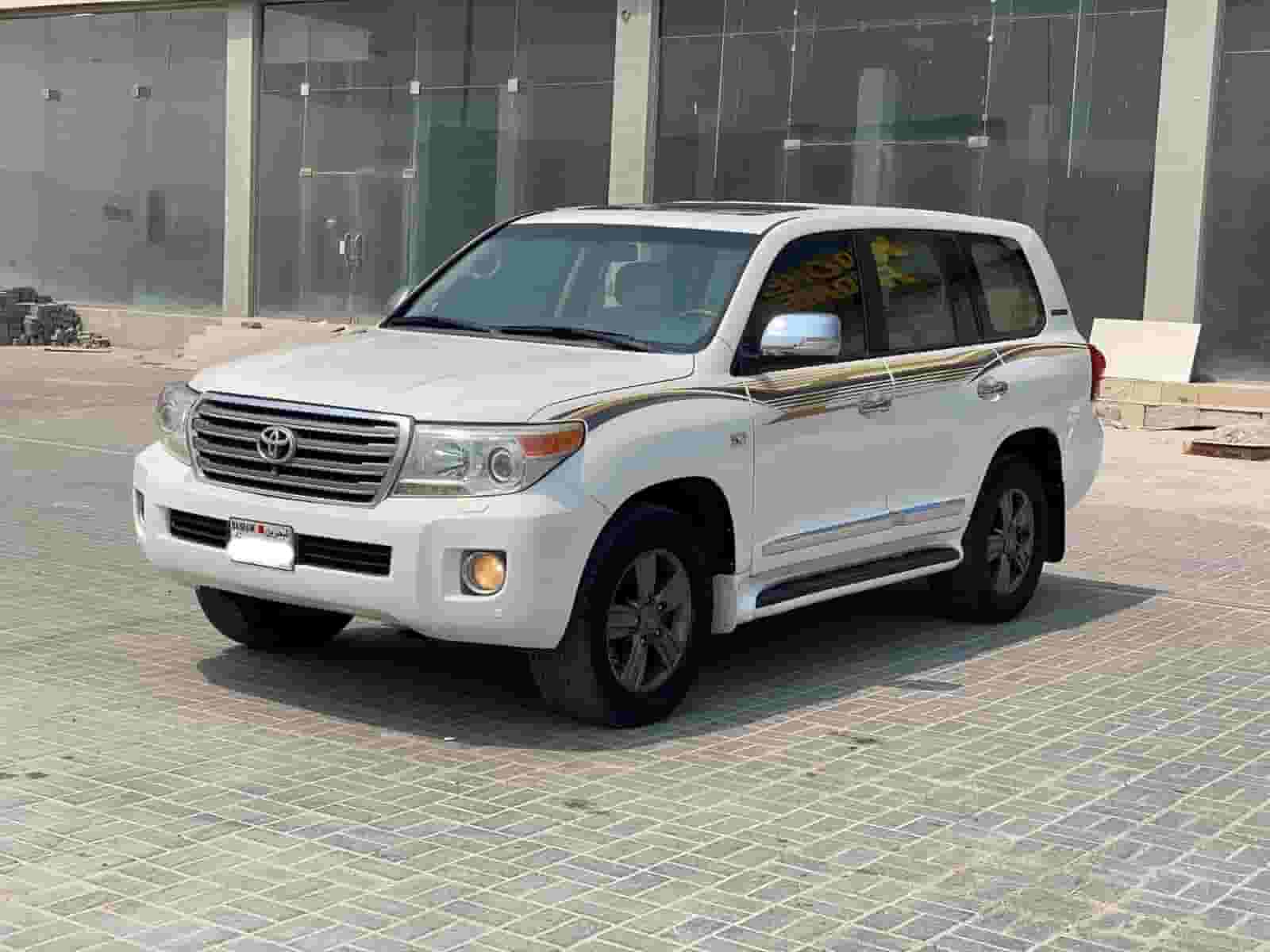TOYOTA LAND CRUISER VX-R 2014 